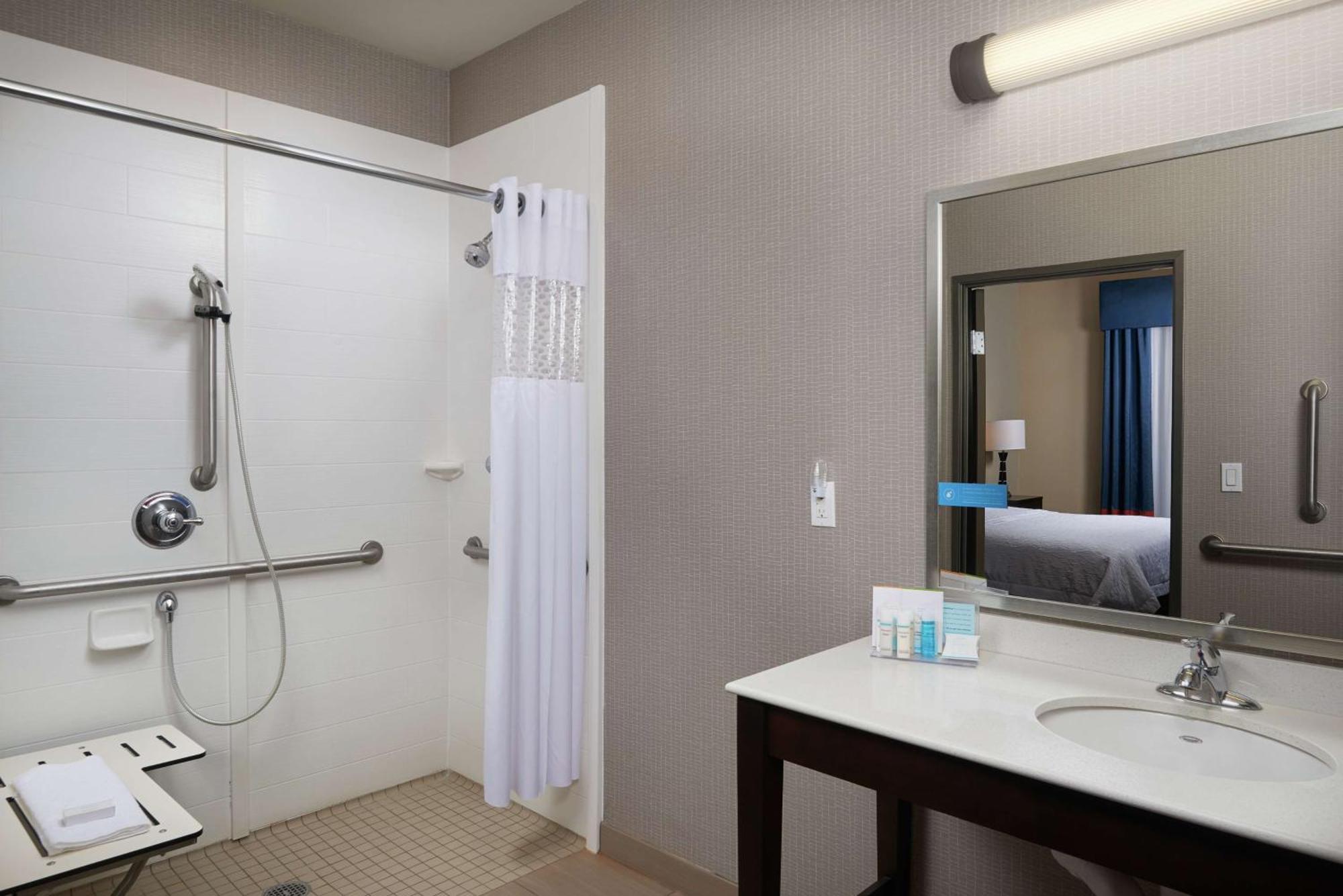 Hampton Inn & Suites Portland/Ванкувер Екстер'єр фото